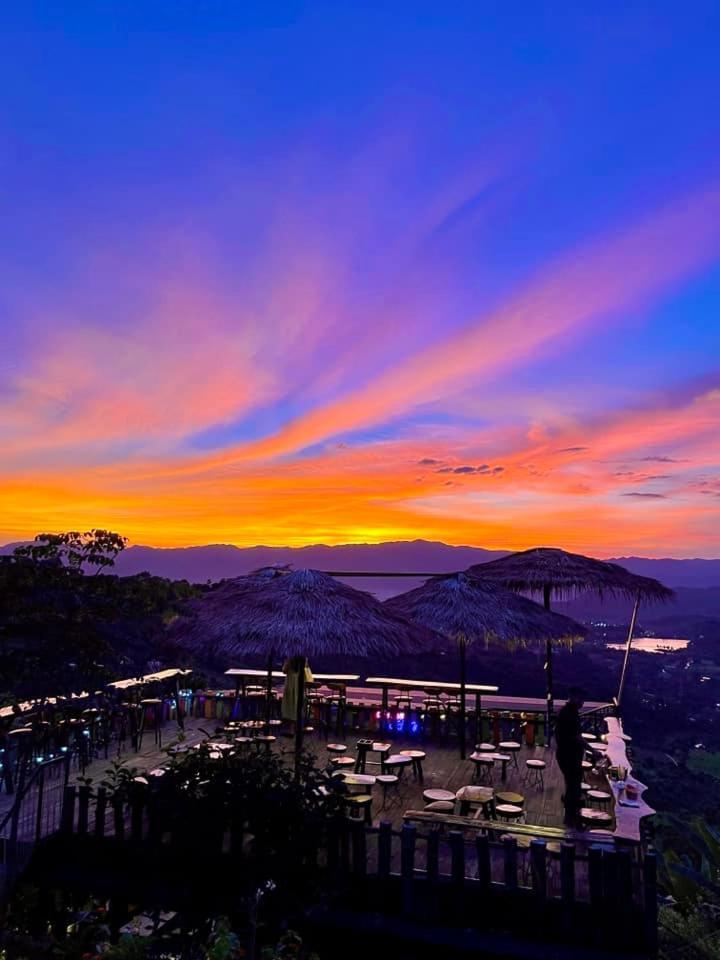 Ecolodge Ke Nenh Dien Bien Ban Hin Lom Exteriör bild